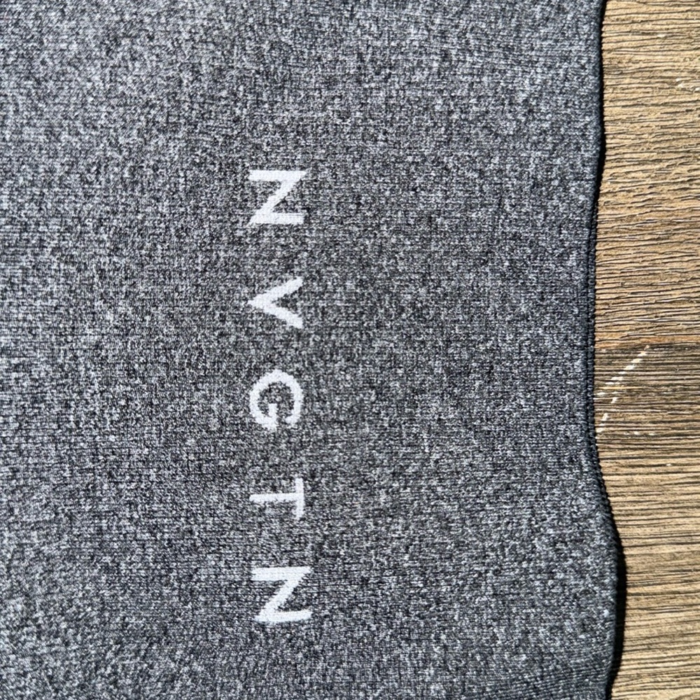 Great condition, thick workout leggings